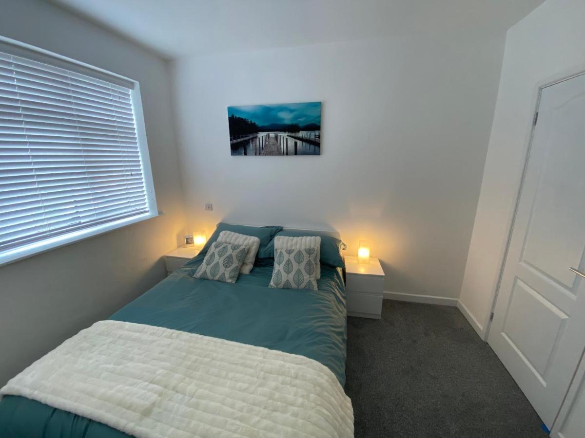 Modern 2 Bedroom Apartment, With Car Parking. Bitton Exterior foto